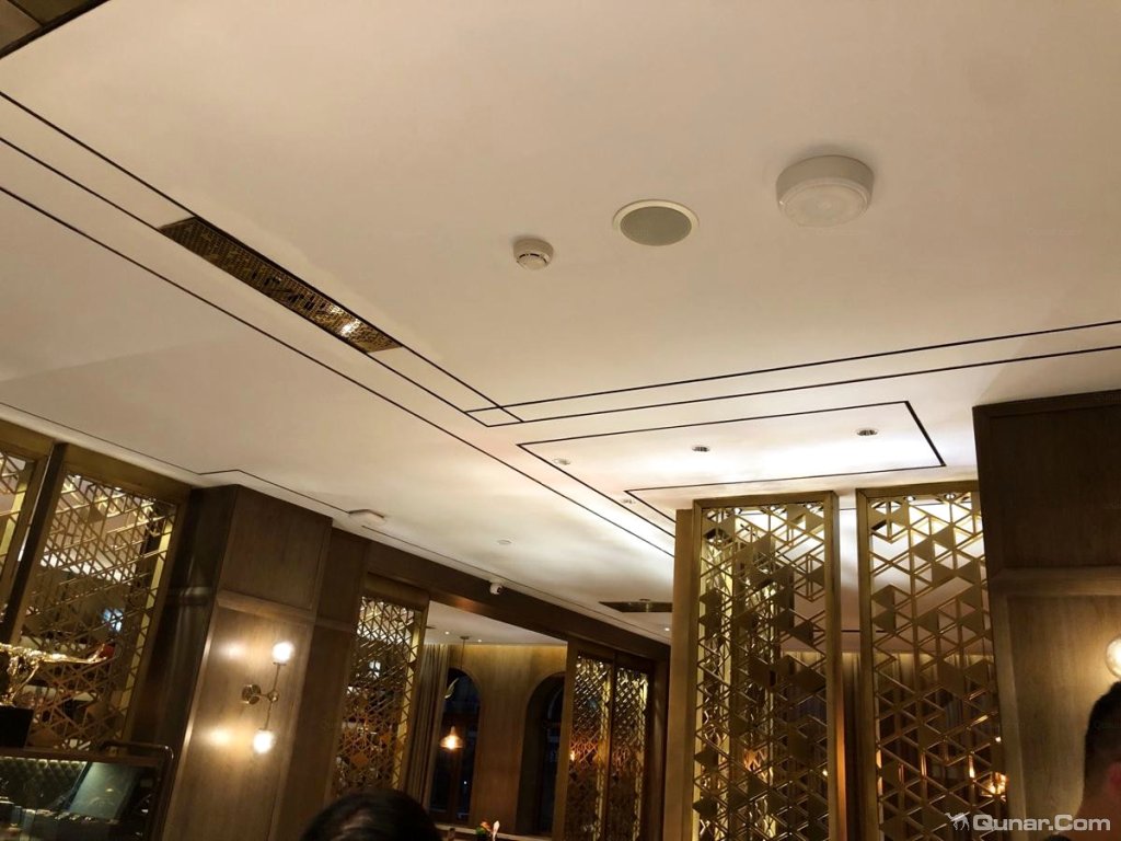 点评哈尔滨中央大街君逸酒店