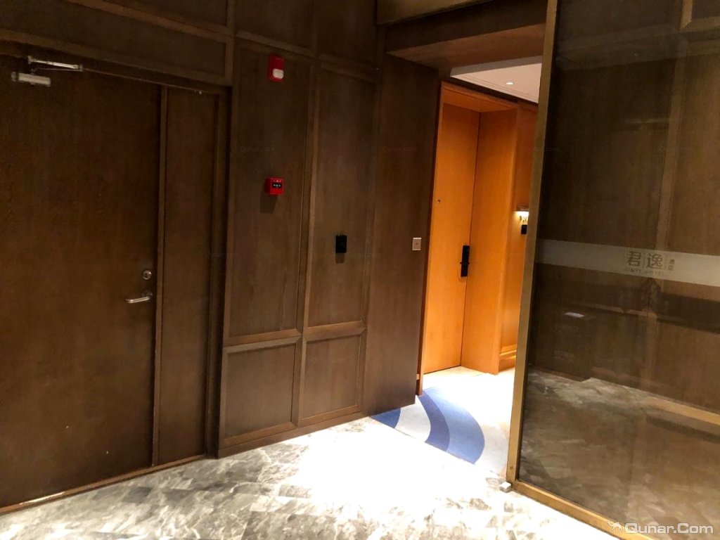 点评哈尔滨中央大街君逸酒店