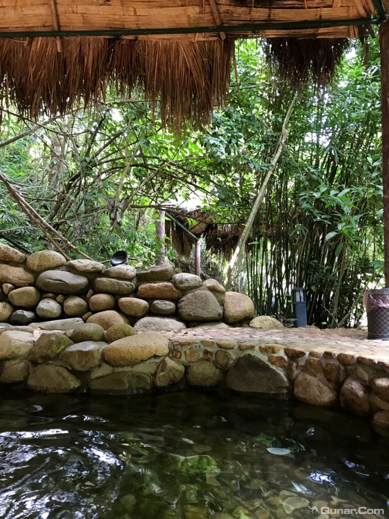 最好的是温泉我很喜欢,是真正纯天然温泉 唯一蛋蛋小任对海南七仙瑶池