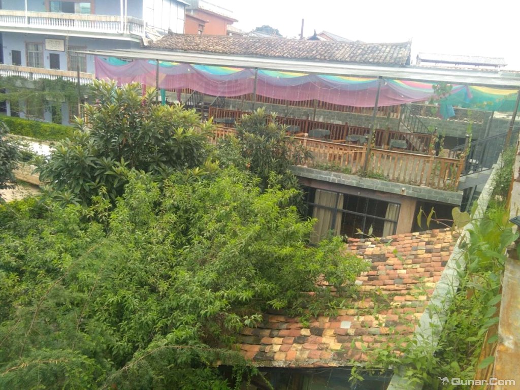 水压很大很足,冲澡是真的舒服