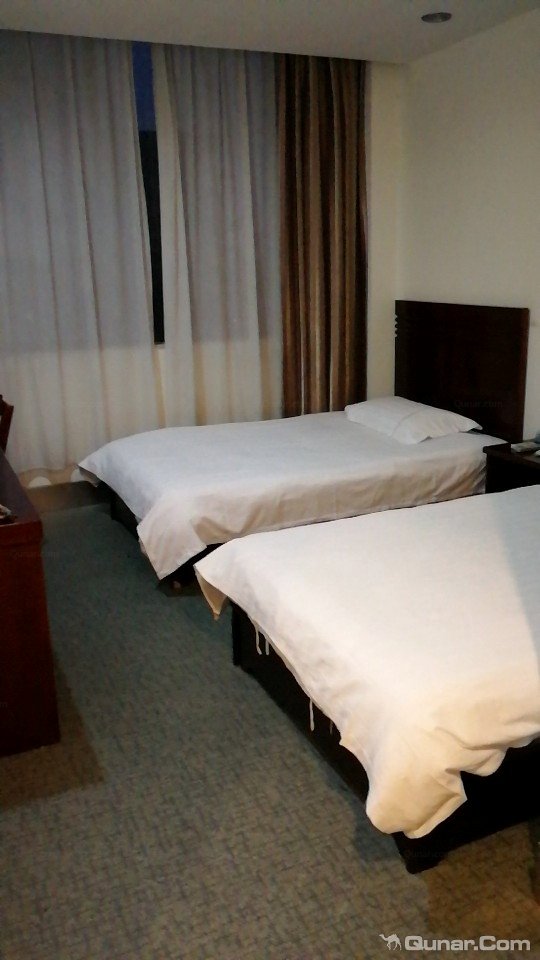 宾馆很安全,交通便利