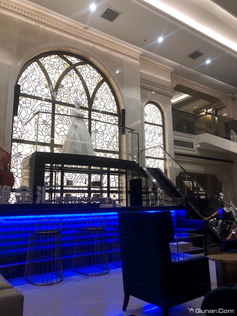 服务也相当热情,小姐姐们都好漂亮哦 kpoi3857对兰州铂苑酒店的点评