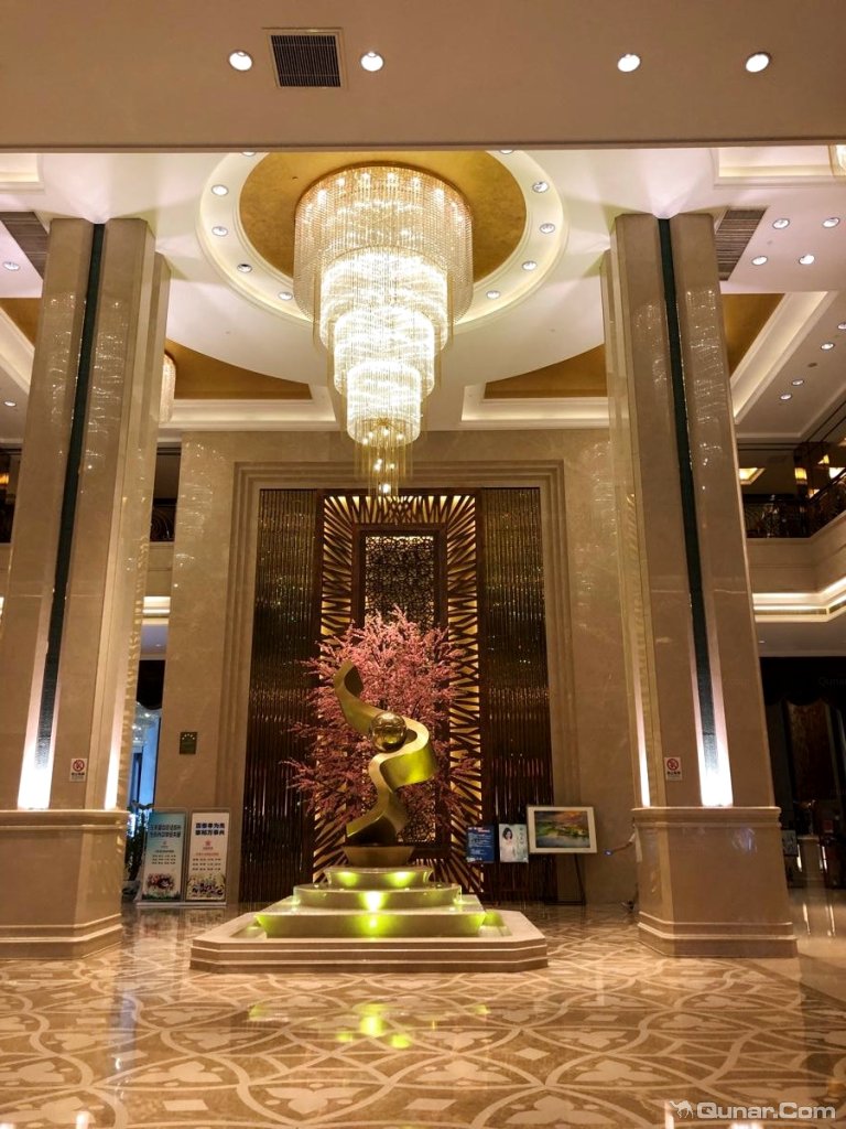 环境安静,房间够大 iyon2708对昆明南亚风情园豪生大酒店的点评_ 去