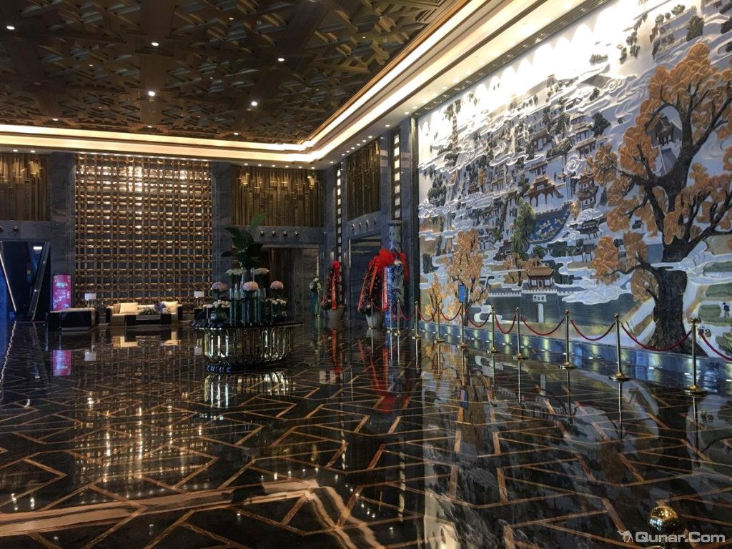 晚上很清静,也感觉比较安全 hbtx6276对泰兴温德姆至尊酒店的点评_ 去