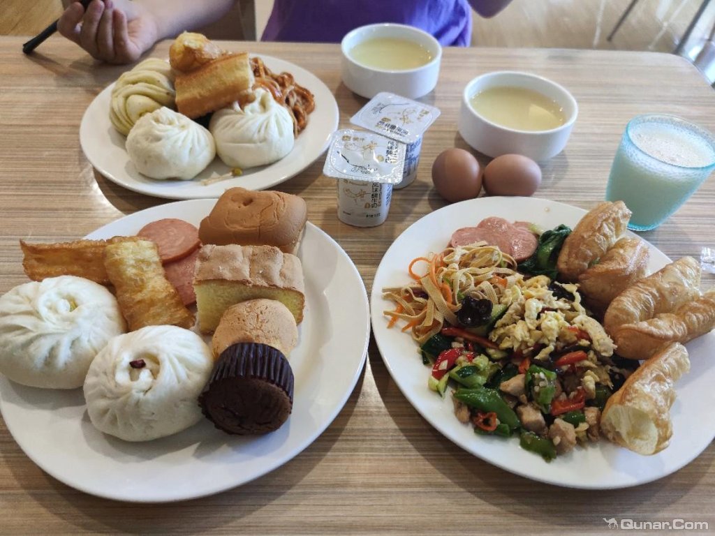 早餐很赞,周边环境不错 bajj0733对星程酒店(兰州西客站店)的点评_ 去