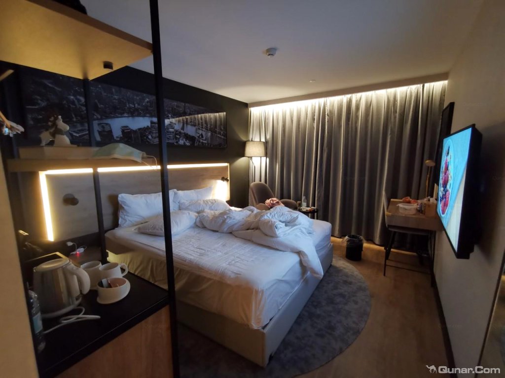 点评上海环球港曹杨路地铁站丽柏酒店