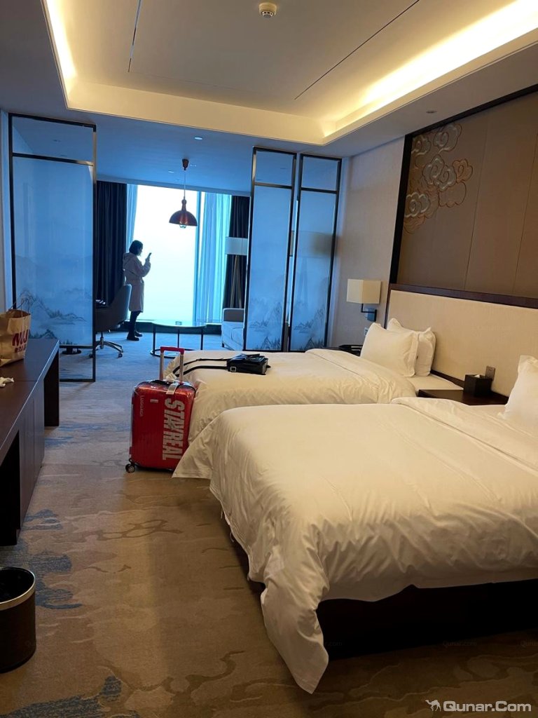 房间很大 jared丶对柳州云顶酒店的点评