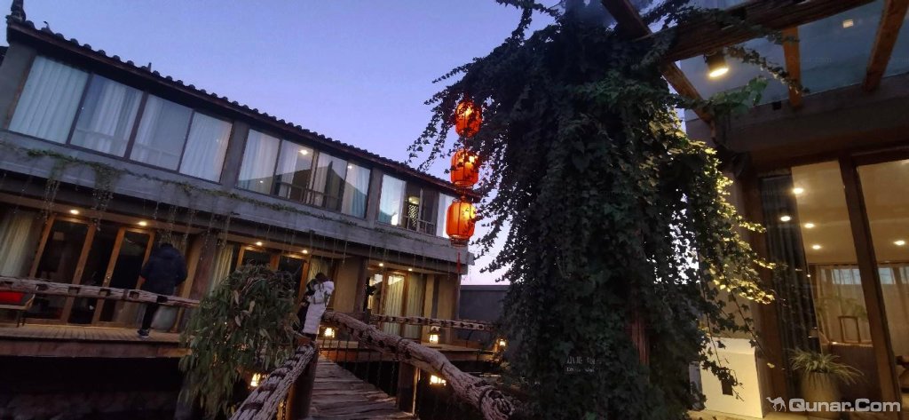 点评丽江墨竹瓦舍客栈