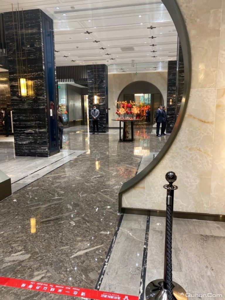 床垫很软,工作人员都很热情p ldpl2495对盐城港府洲际酒店的点评_ 去