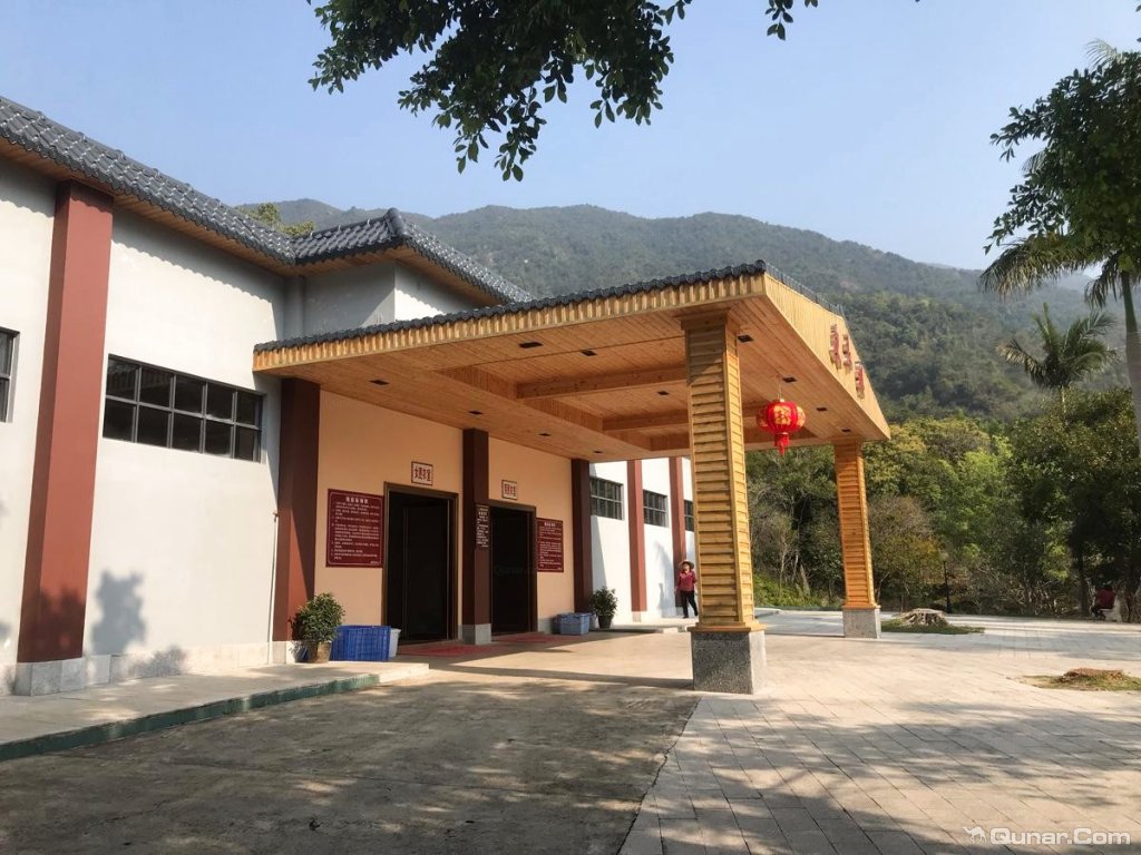 点评阳春春都温泉度假村