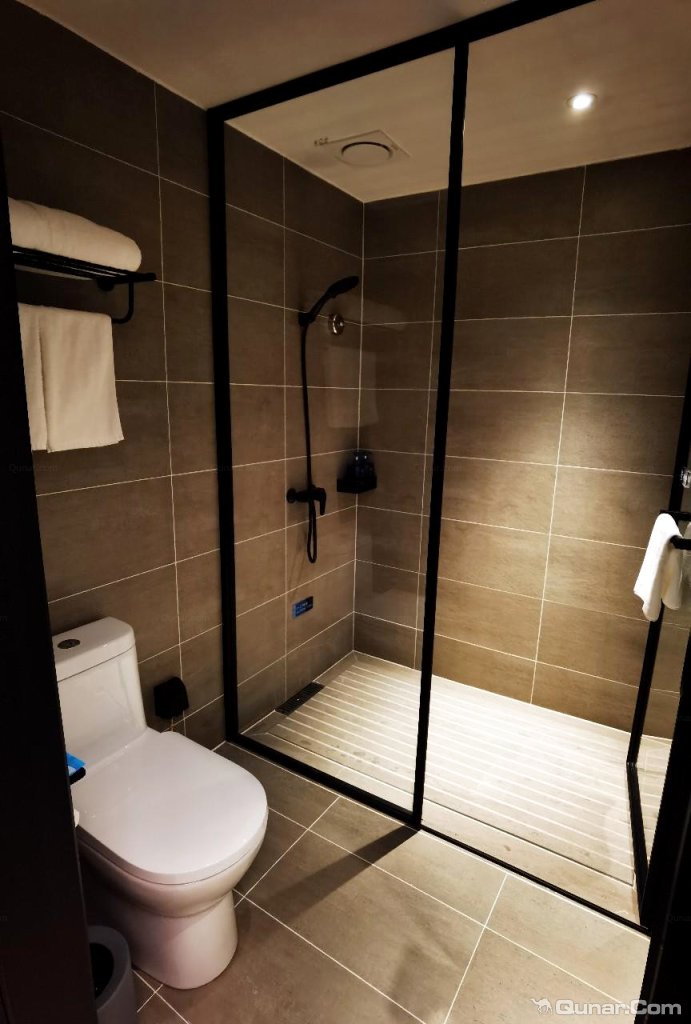 点评汉庭酒店(昆明环城南路地铁站店)