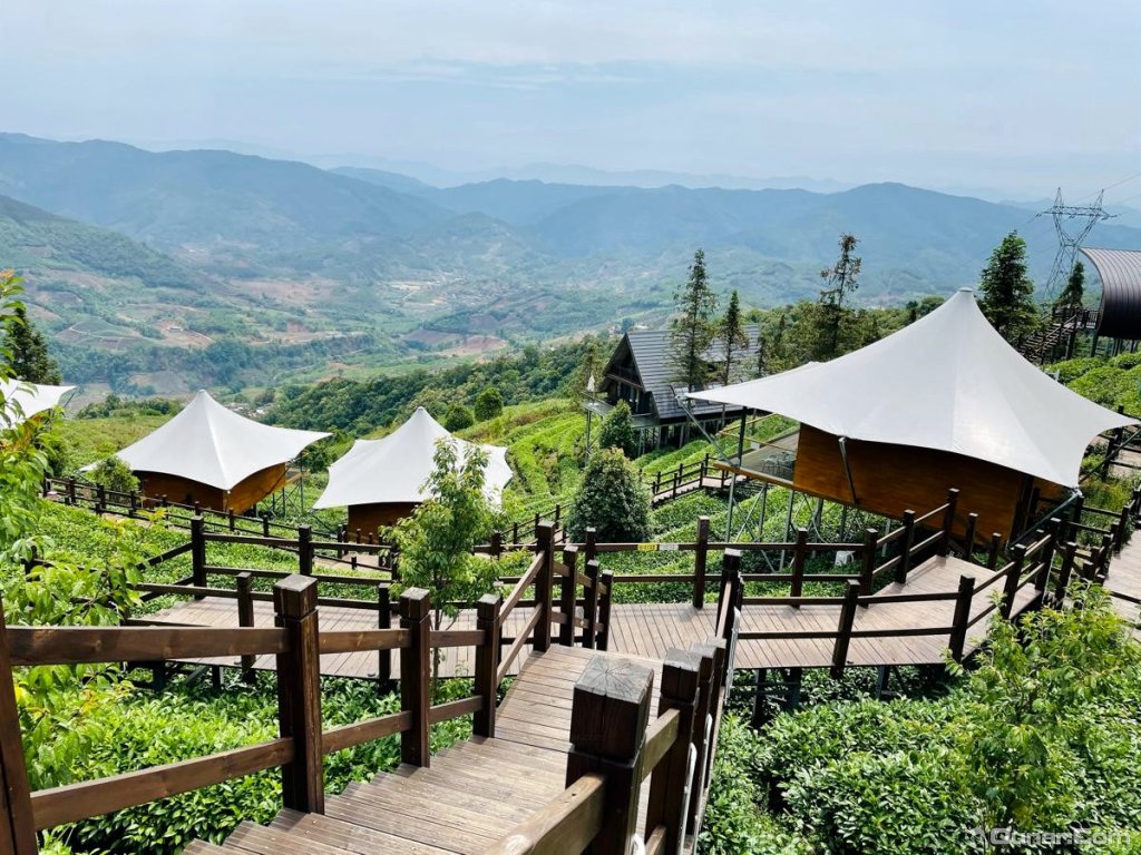 点评普洱倚象山营地暨半山酒店