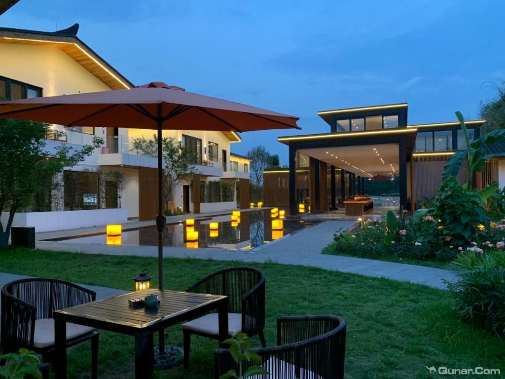 点评大邑溪地阿兰若度假村落