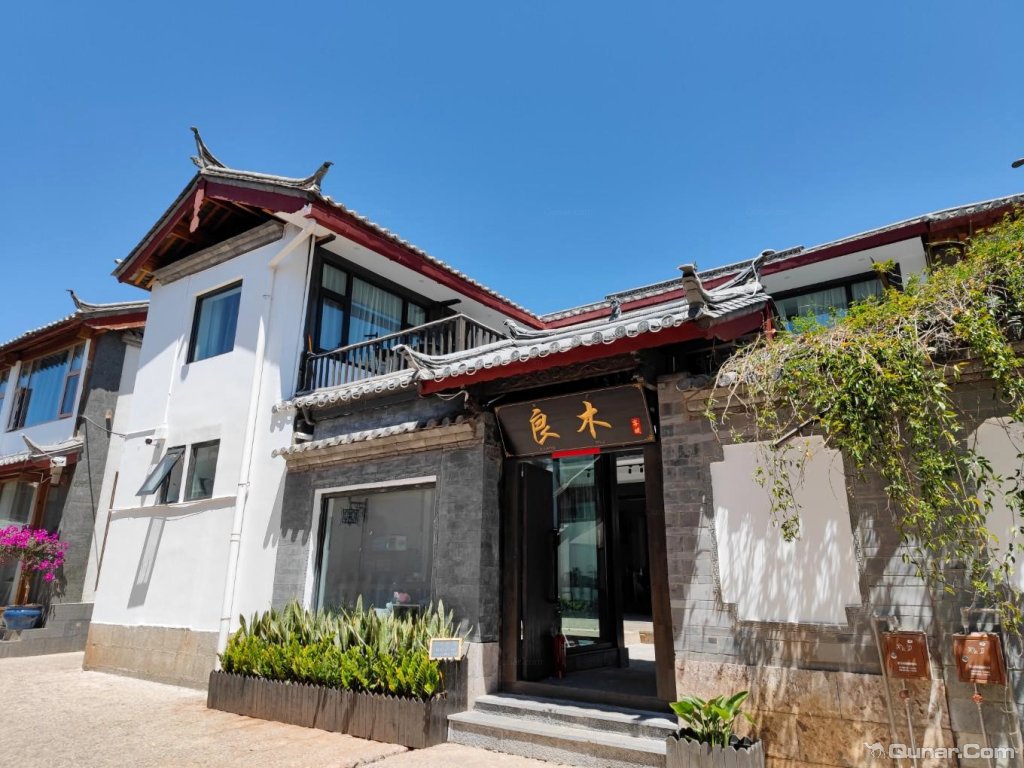 性价比高,房间的隔音效果很好