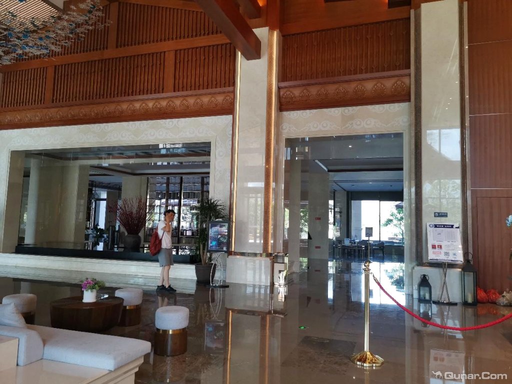 点评新平戛洒外滩豪生酒店