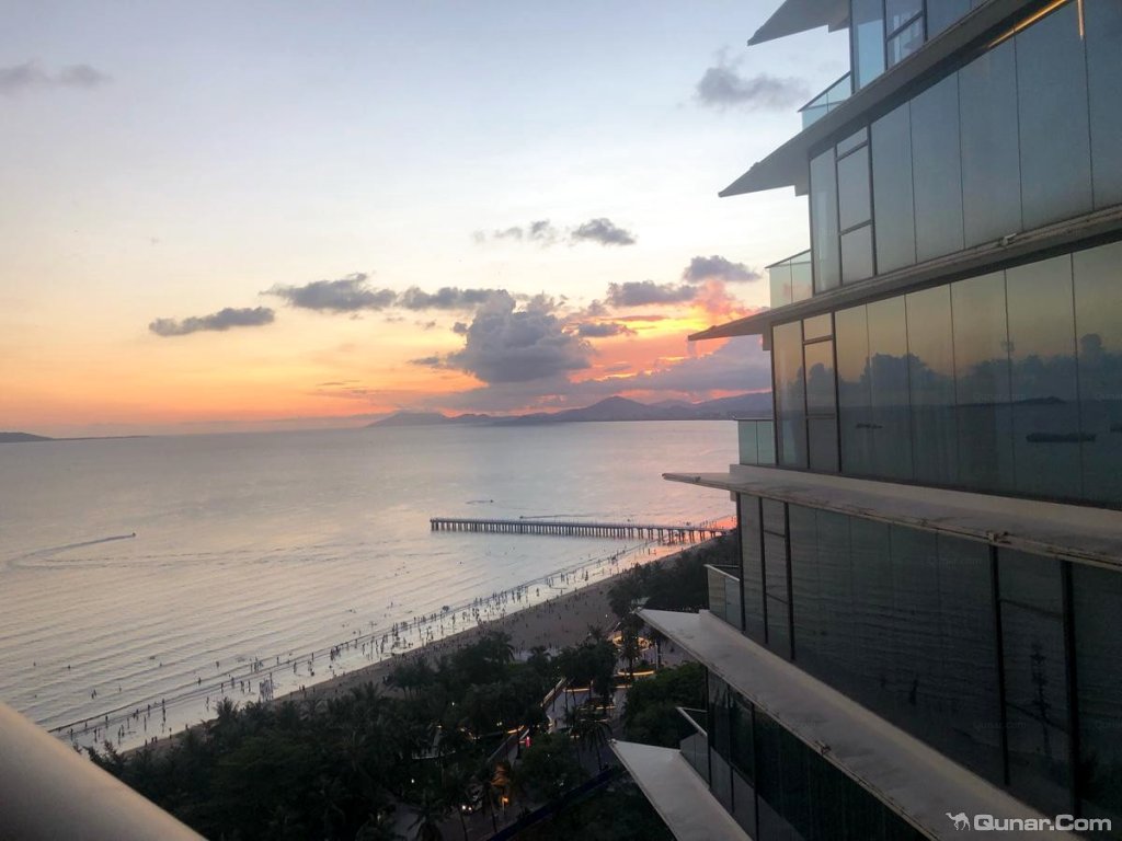 房间住的不错,小钟小怡服务很好 chenxuesss对三亚洛克铂金海景酒店的