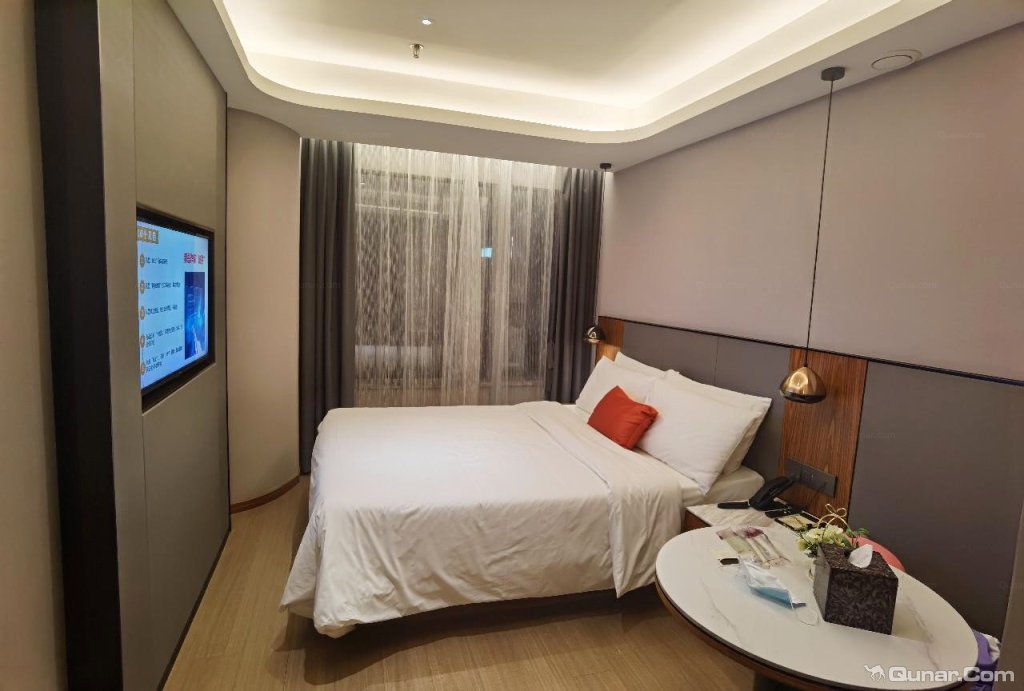 服务好,早餐丰盛,环境舒适,设施齐全 玺子哥的静静对和颐至尚酒店