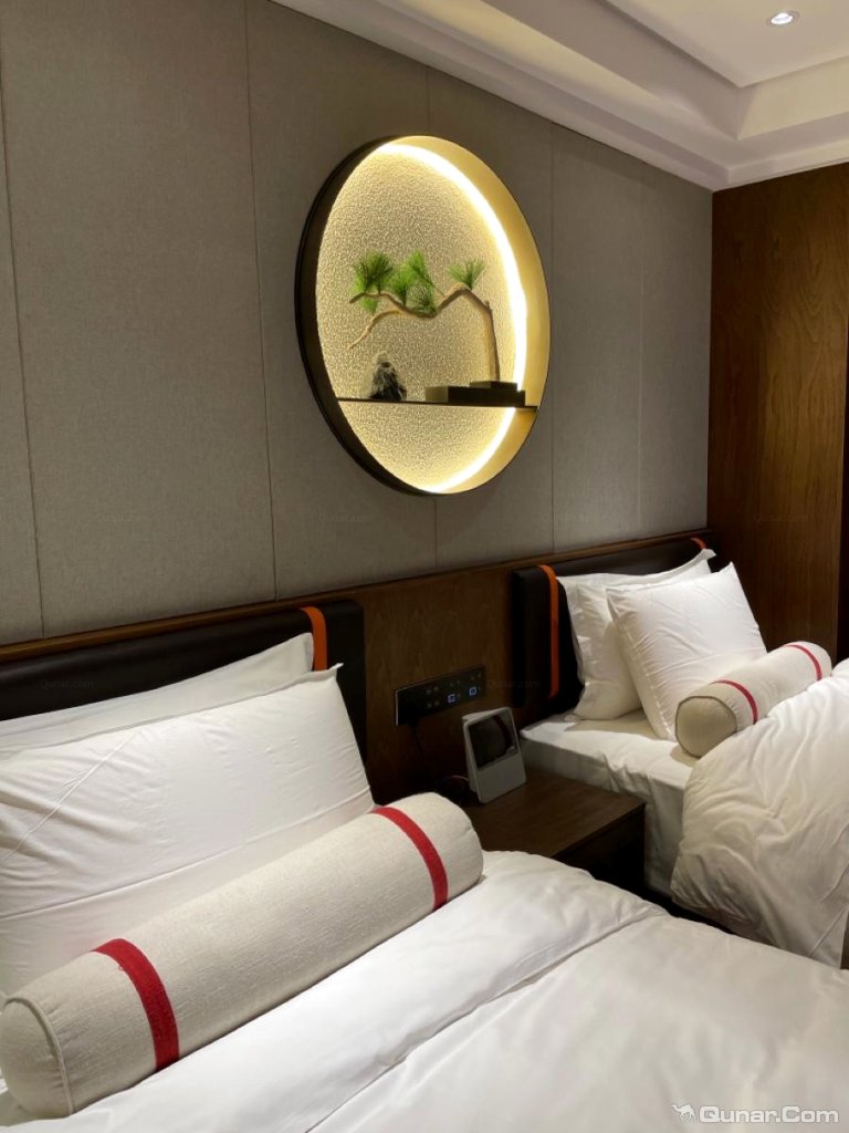 点评丽橙酒店逸西安钟鼓楼小寨大唐不夜城店