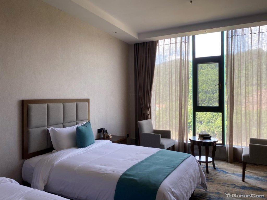 风景秀丽,空气清新,硬件设施齐全 萧寒对平昌欣旗洲际酒店的点评_ 去