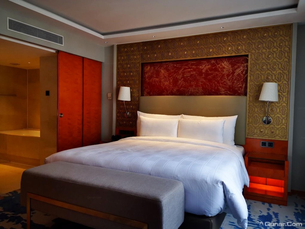 最喜欢的就是,慢慢悠悠的上午 ann-123对广州中国大酒店的点评_ 去