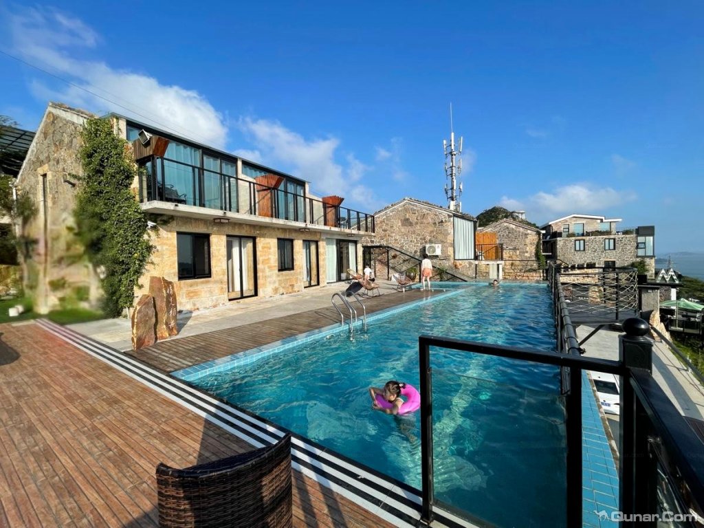 卫生服务设施都很棒,房间干净整洁 一起去看海点点对温岭柏舟石屋民宿