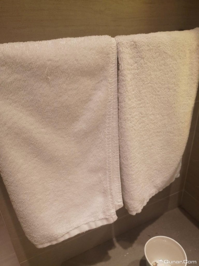 毛巾看着很又脏又黑 avwv7157对全季酒店(成都武侯祠永丰路店)的点评