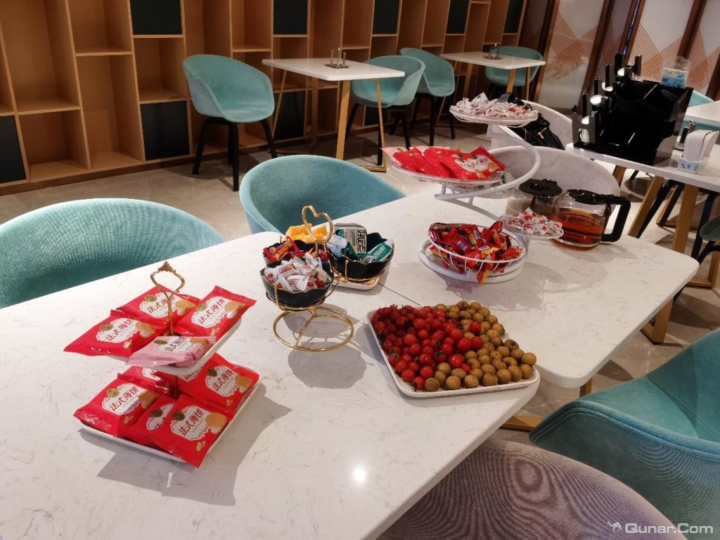 出差首选 gmwo4132对潮漫酒店(南昌八一广场地铁站店)的点评_ 去哪儿