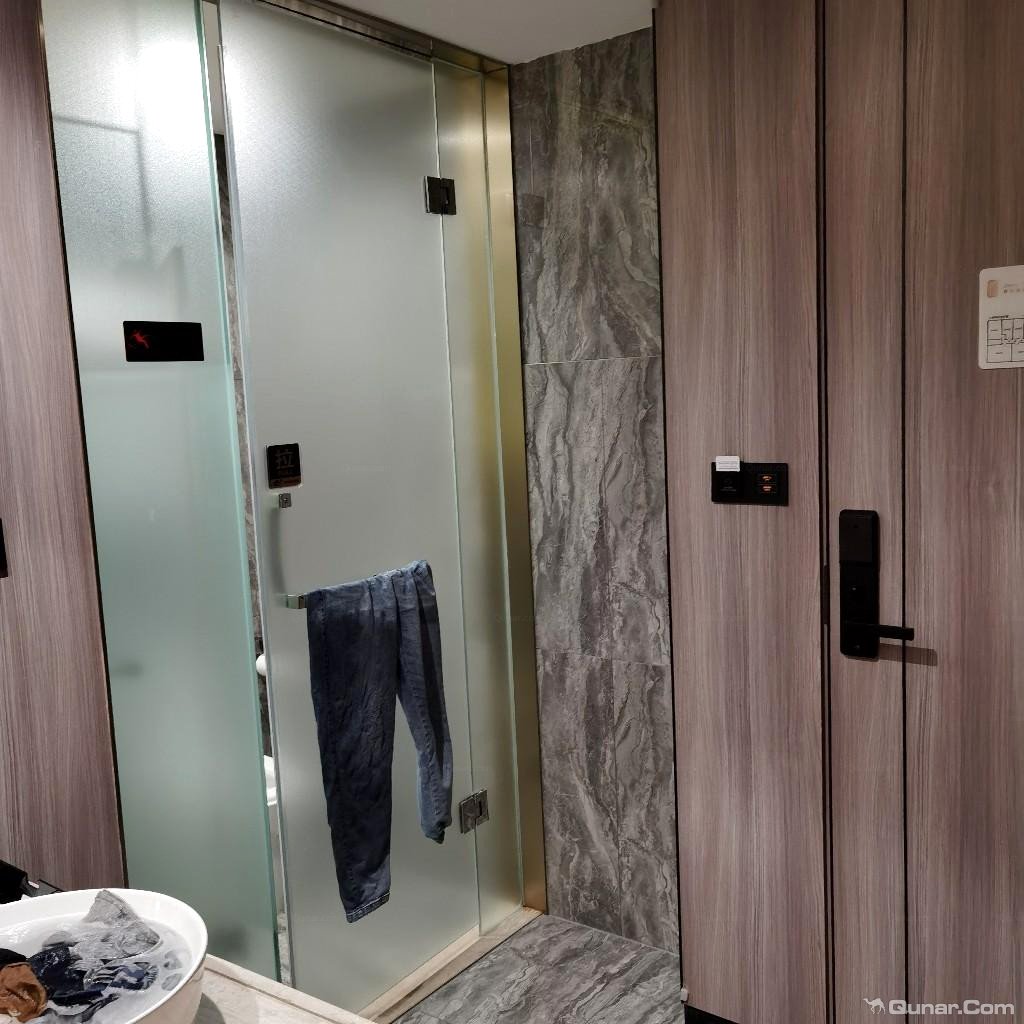 优点:价格便宜160多一晚的商务大床房 风飘来船对绵阳尊悦酒店的点评