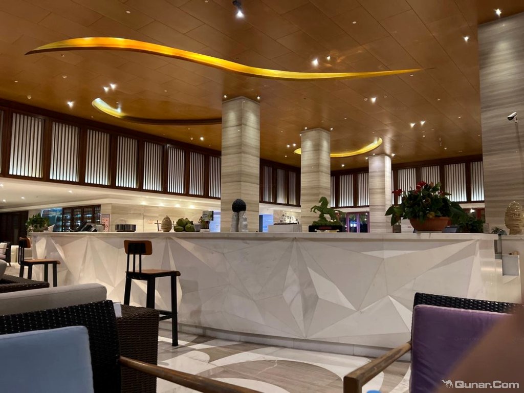 酒店位置好,靠海近 qchg3393对三亚亚龙湾海景国际度假酒店的点评_ 去