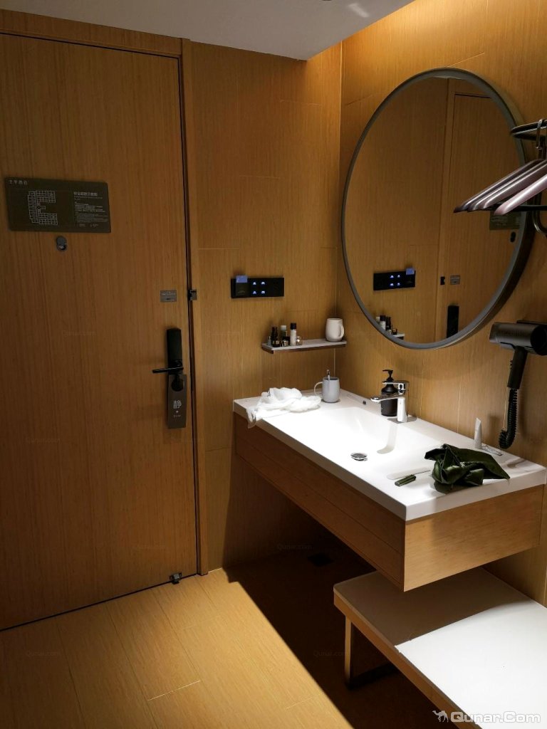 点评全季酒店杭州富阳桂花西路地铁站店