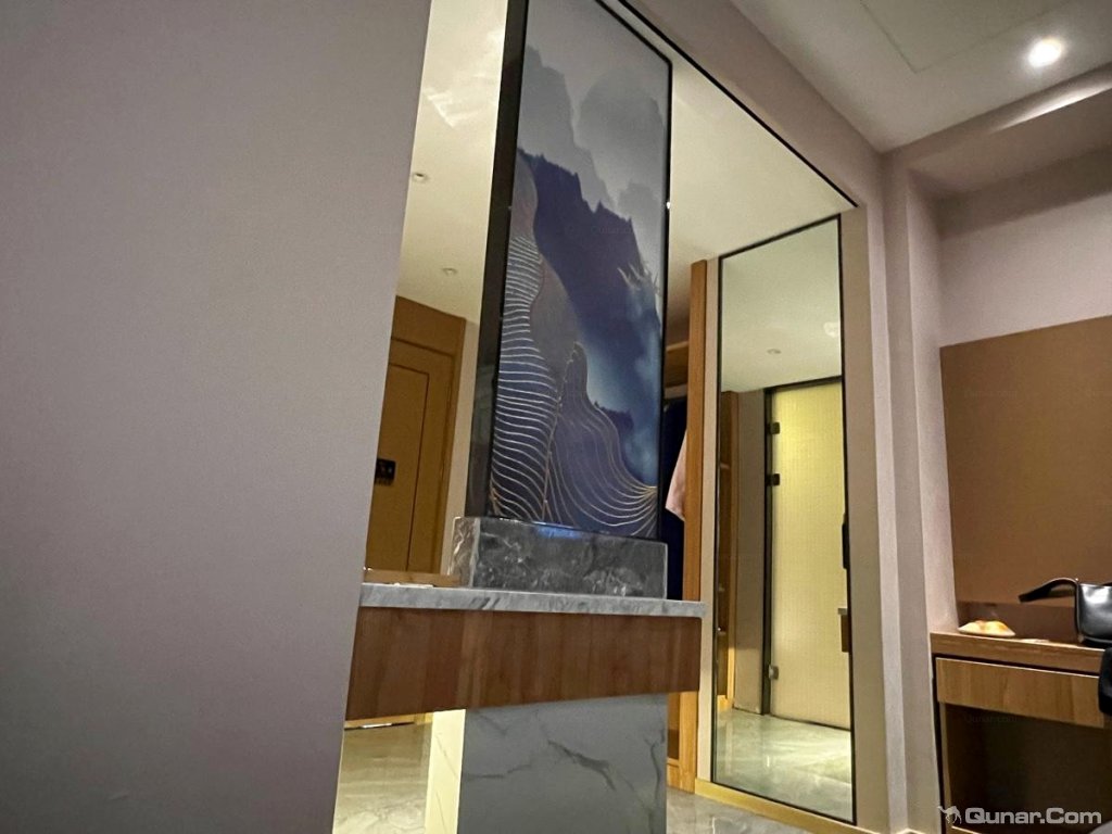 个人比较在意卫生,这里很干净 去哪儿用户对濮阳华御酒店的点评